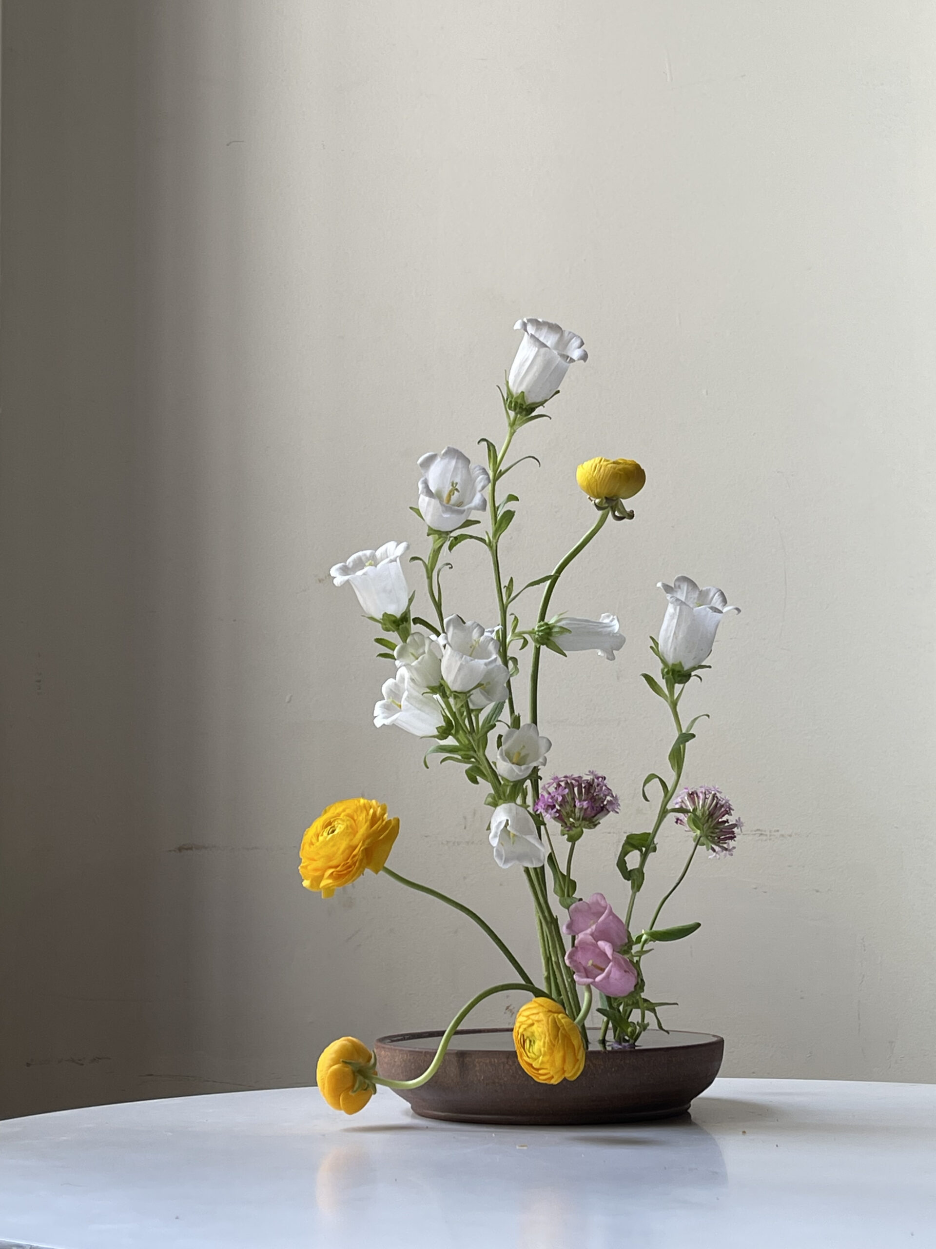 Floral Form Tint Floral